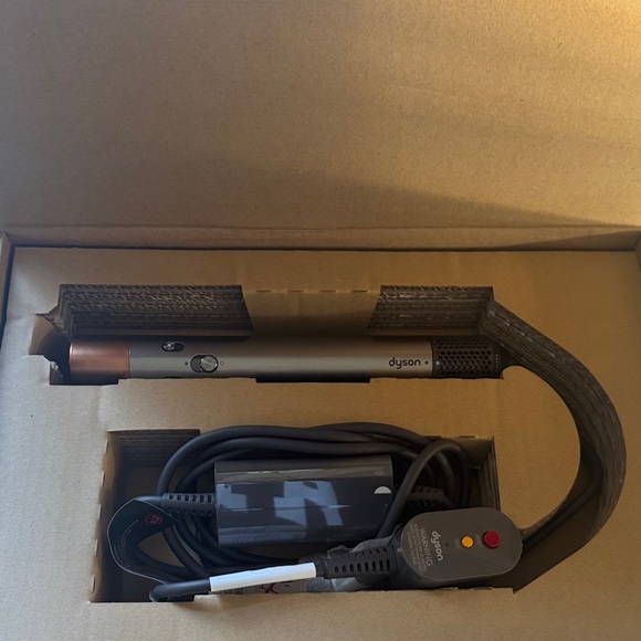 Dyson air wrap
